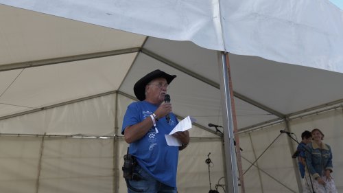P1000930